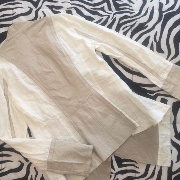 Illia Off White Leather/Linen Asymmetrical Hem Jkt - Picture 2 of 6